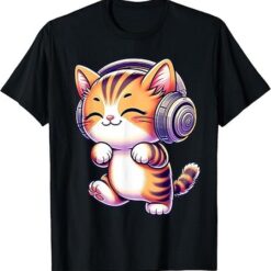 Cat Hugging Heart Valentines Day Kitten Cats T-Shirt